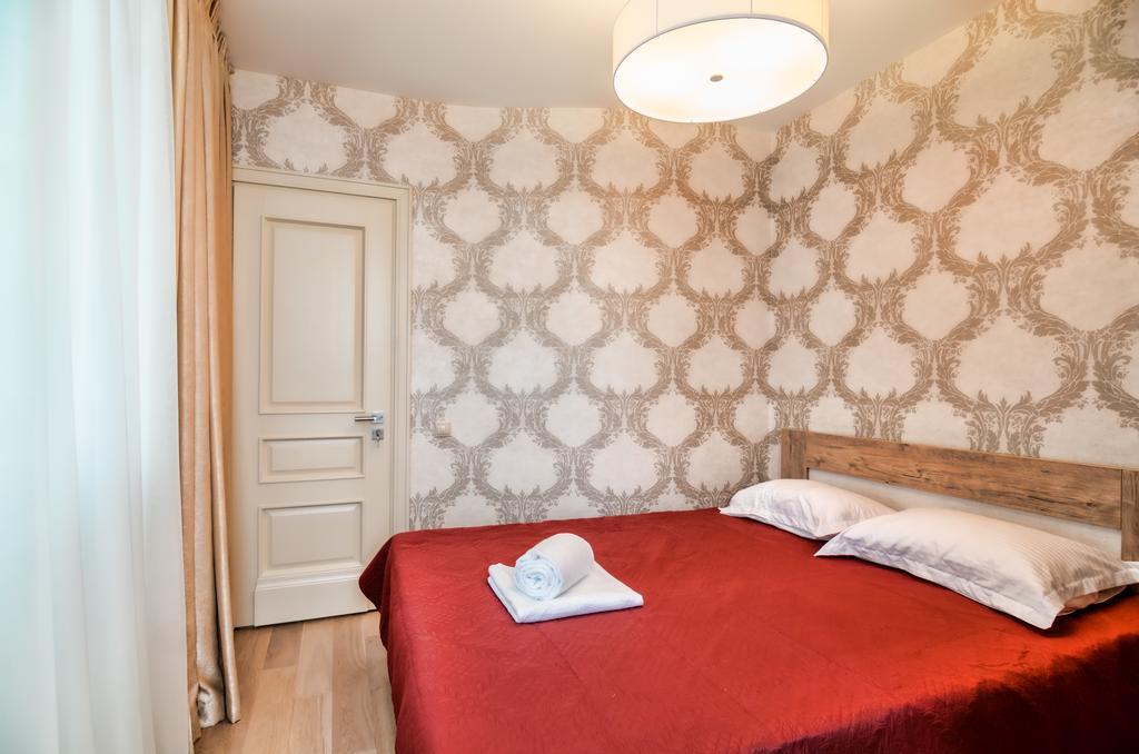Leogrand Apartments Z Panoramoyu Lvova Kültér fotó